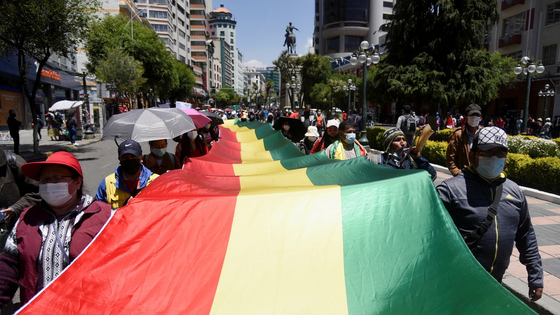El Gobierno de Bolivia deroga la 'ley madre' en el sexto día de paro para "allanar el camino" hacia la reactivación de la economía