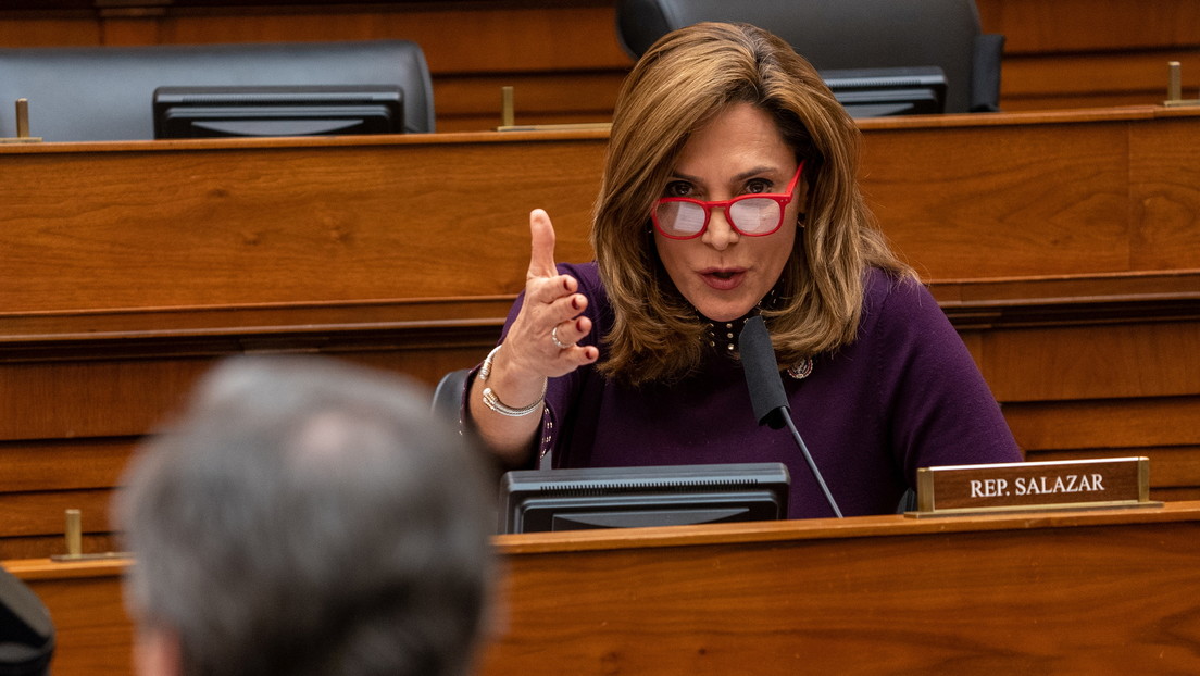 Polémica en Colombia por las declaraciones de una congresista de EE.UU. que llamó a Petro "un ladrón, un socialista, un marxista, un terrorista"