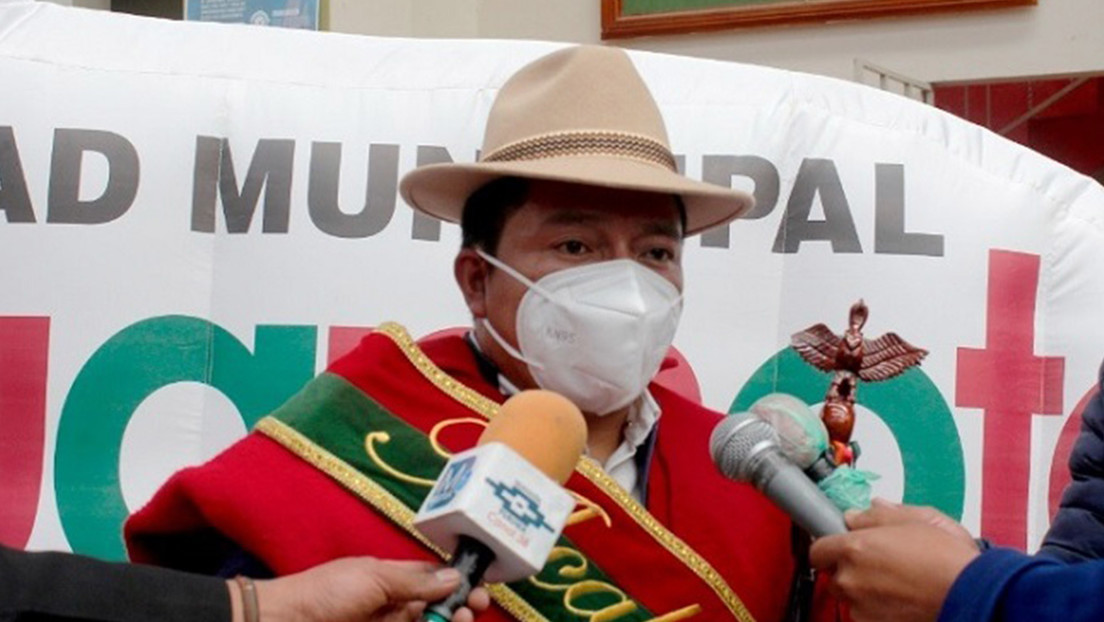 El alcalde y popular cantante ecuatoriano Delfín Quishpe es sentenciado a 5 años de prisión