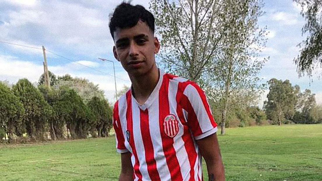 "Quiero que paguen por lo que hicieron": Los padres del joven futbolista argentino que murió baleado por la Policía exigen justicia