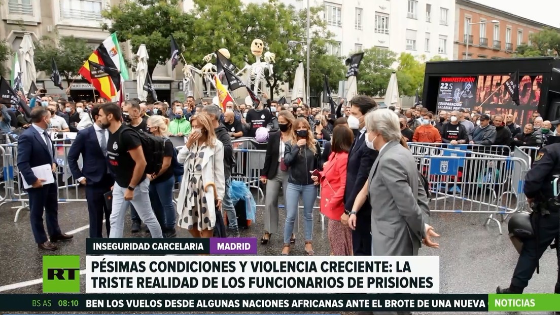 Pésimas condiciones y violencia creciente: la triste realidad de los funcionarios de prisiones en España