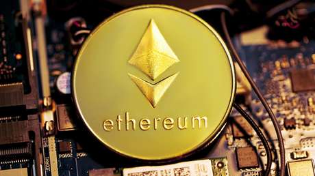 Dos hermanos de 9 y 14 años ganan más de 60.000 dólares al mes minando criptomonedas