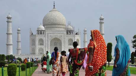 Por primera vez en la historia hay en la India más mujeres que hombres