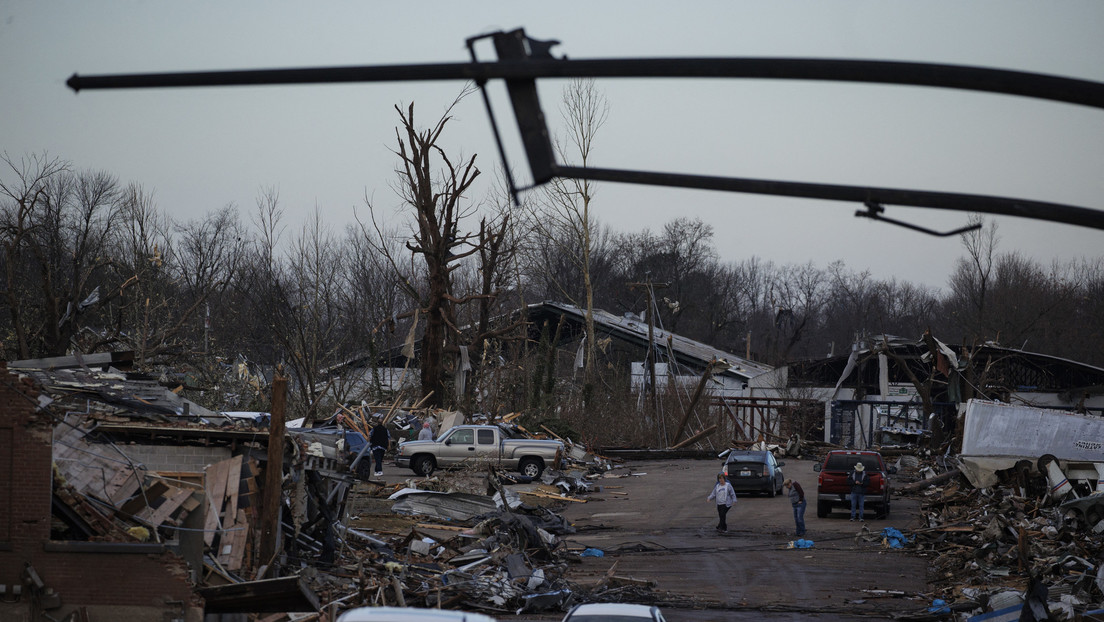 EE.UU.: Un potente tornado deja al menos 70 muertos en Kentucky (VIDEOS, FOTOS)
