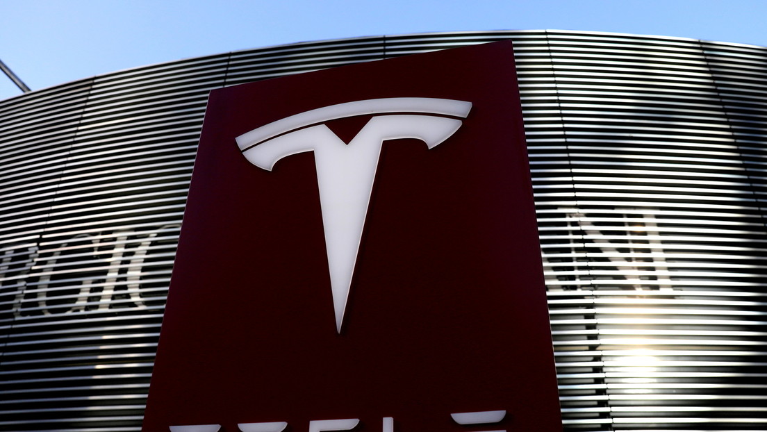Tesla demanda a dos clientes chinos que criticaron la calidad de los autos, e insiste en que no tienen fundamento y dañan la reputación de la empresa