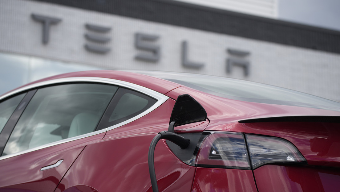 Tesla retira por problemas técnicos más de 475.000 vehículos en EE.UU., casi la misma cantidad de sus entregas en todo 2020
