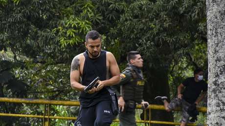 Andrés Escobar, uno de los civiles denunciados por disparar contra manifestantes en Cali, colecta dinero para pagar un abogado
