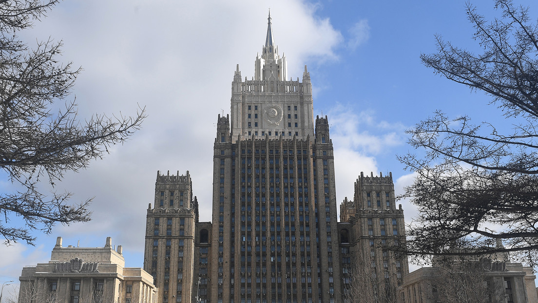 Cancillería rusa: Moscú aboga por la normalización de la situación en Kazajistán mediante el diálogo