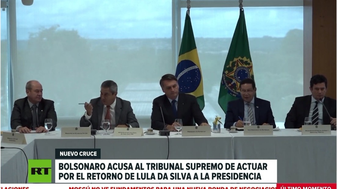 Bolsonaro acusa a dos magistrados del Tribunal Supremo de buscar el retorno de Lula da Silva a la Presidencia