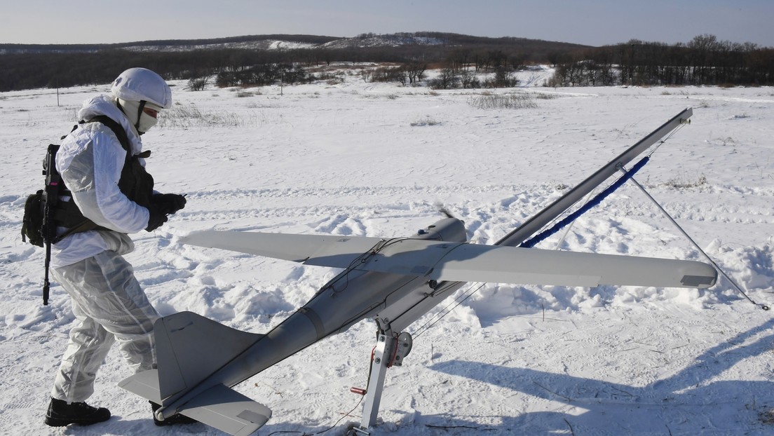 VIDEO: Artillería rusa destruye blancos a máxima distancia durante un ejercicio en Siberia