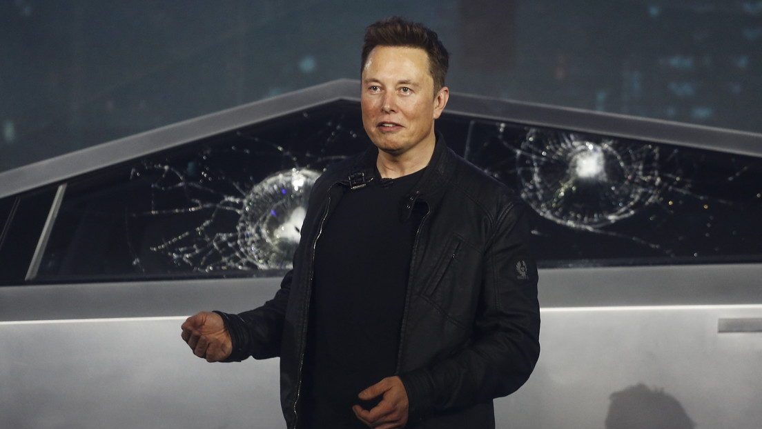 "¡Es increíble!": Elon Musk da un paseo con el último prototipo de la Cybertruck