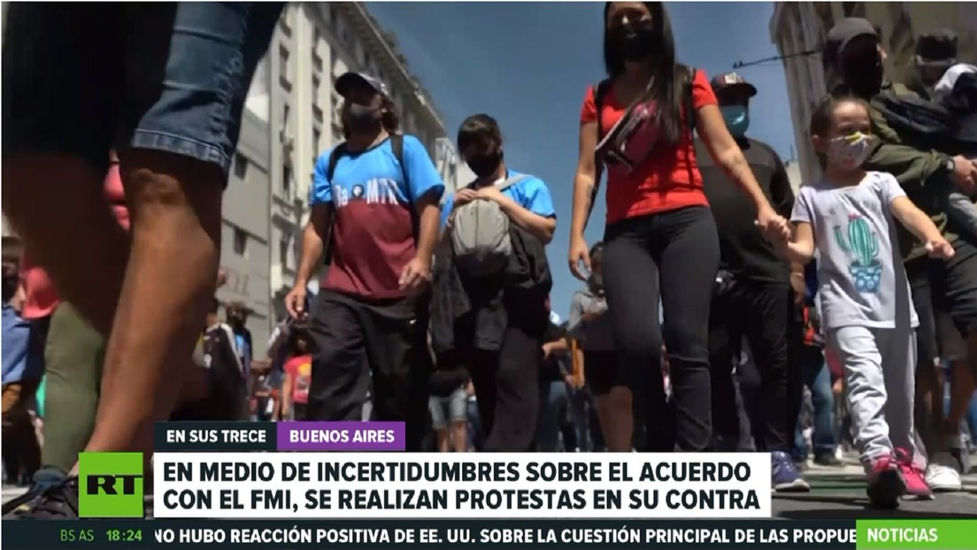 Manifestantes en Argentina protestan contra el FMI en medio de las negociaciones sobre el pago de la deuda