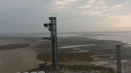 VIDEO: Elon Musk muestra en acción la 'Mechazilla', la torre diseñada para atrapar en pleno vuelo los cohetes y naves de SpaceX