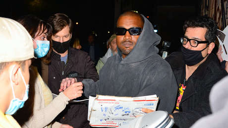 "Mi vida nunca fue fácil": Kanye West comparte una polémica imagen en su Instagram poco después de ser acusado de golpear a un fan