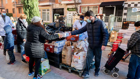 El aumento de los precios en España provoca que las colas del hambre vuelvan a crecer en pleno invierno