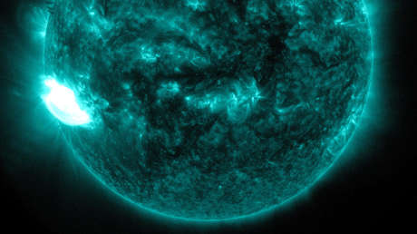 Registran una poderosa llamarada disparada desde el Sol (VIDEO)