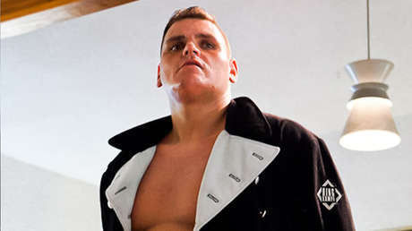 Popular luchador austriaco de la WWE casi recibe el nombre de un comandante nazi de submarinos