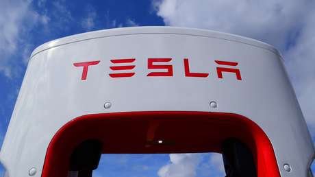 Las acciones de Tesla se desploman más de 10,5 % tras anunciar que no producirá nuevos modelos en 2022