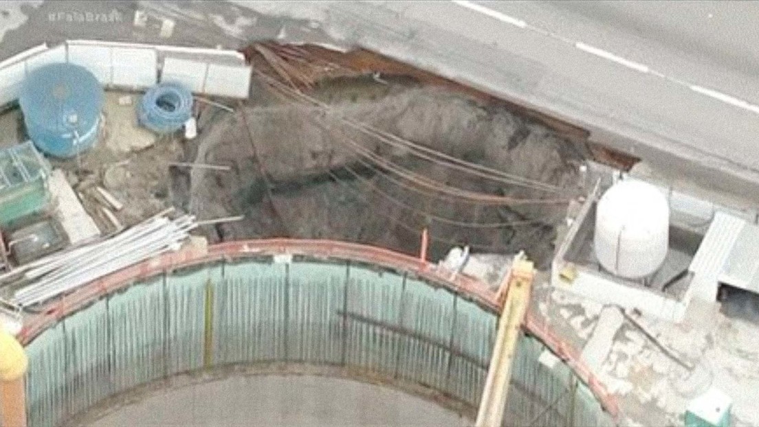 Un accidente en una obra de metro abre un cráter en una de las principales vías de Sao Paulo (VIDEOS)