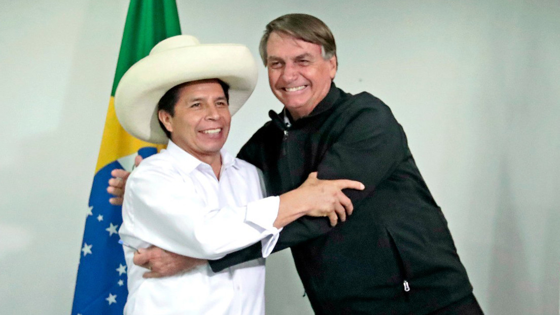 "Está todo superado": Bolsonaro se reúne con Castillo para impulsar las relaciones con Perú y quita hierro a sus diferencias