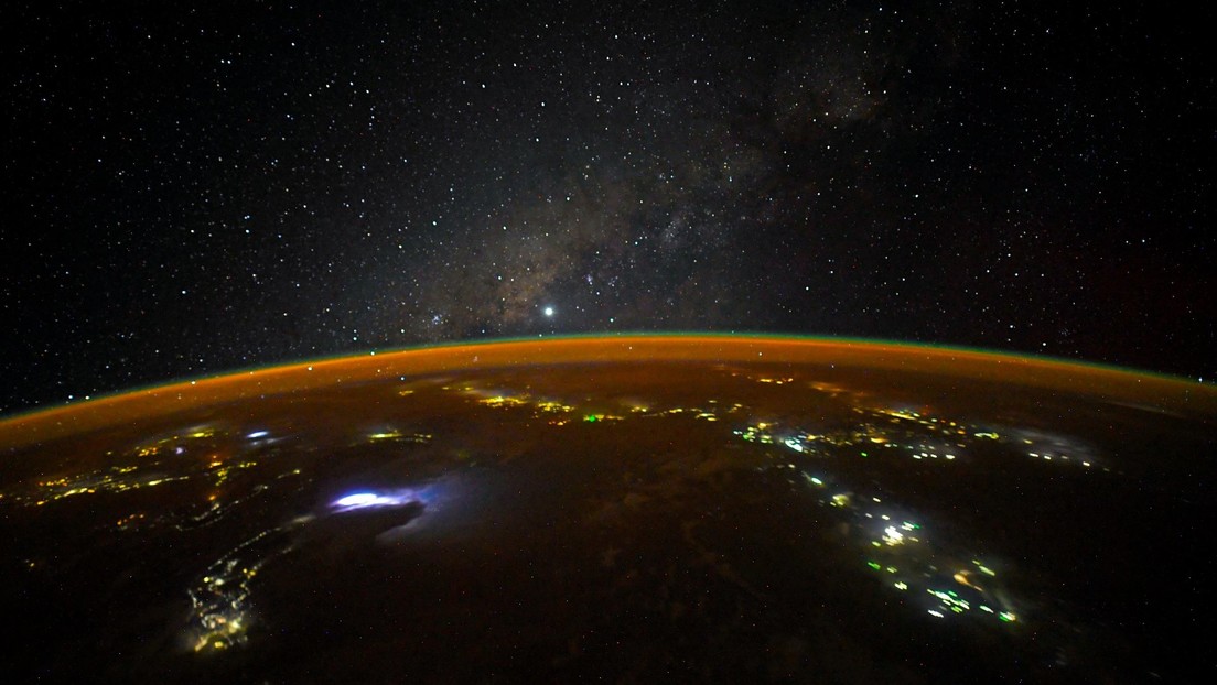 La deslumbrante y 'cercana' imagen de la Vía Láctea captada por un cosmonauta de la EEI