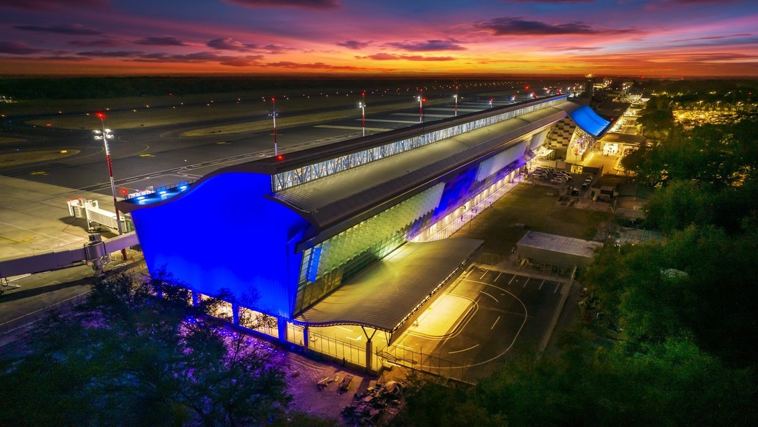 Bukele inaugura la ampliación del aeropuerto internacional de El Salvador