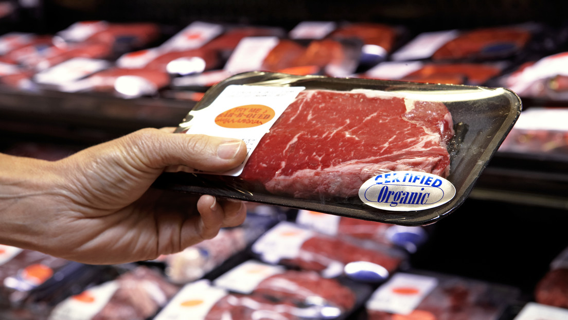 VIDEO: Walmart vende carne 'enrejada' y se hace viral en TikTok