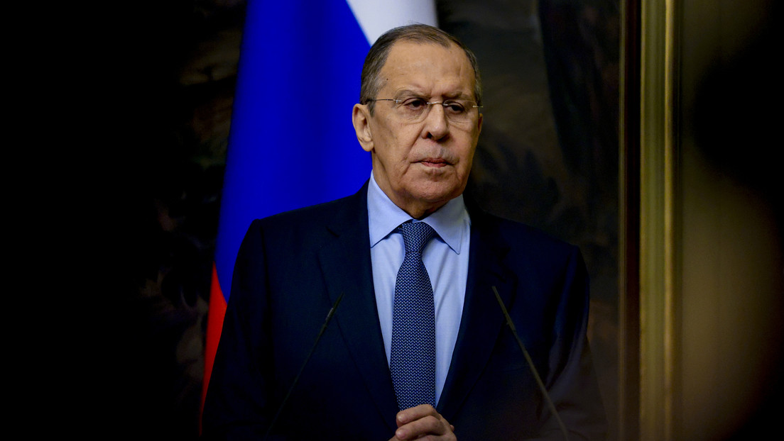 "Ya están preparándose una perspectiva": Lavrov explica a RT por qué Occidente sigue hablando de una invasión rusa a Ucrania