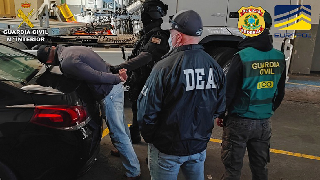 Desarticulan una red internacional que introducía toneladas de cocaína desde Brasil a Europa a través de varios puertos españoles (VIDEO)