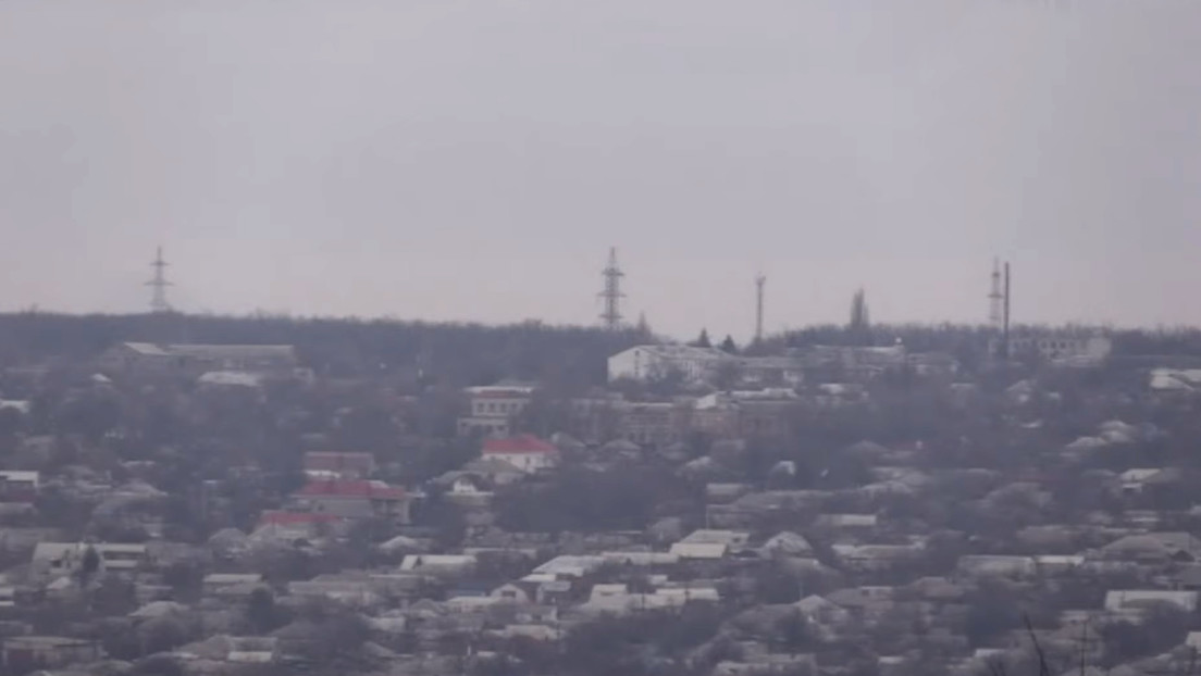 VIDEO: Lugansk, tras anunciar Putin "una operación militar especial" para defender Donbass