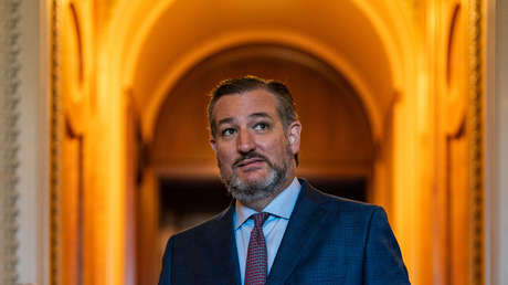 El senador Ted Cruz dice que la promesa de Biden de nominar a una afroamericana para la Corte Suprema de EE.UU. es "un insulto a las mujeres negras"