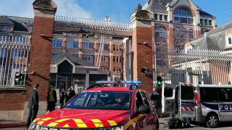 Incendio en una imprenta de billetes en Francia deja decenas de heridos (VIDEO)