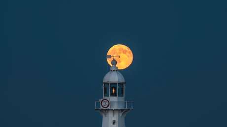 La luna llena 'de nieve' ilumina el cielo durante tres días consecutivos: ¿cuándo y cómo verla?