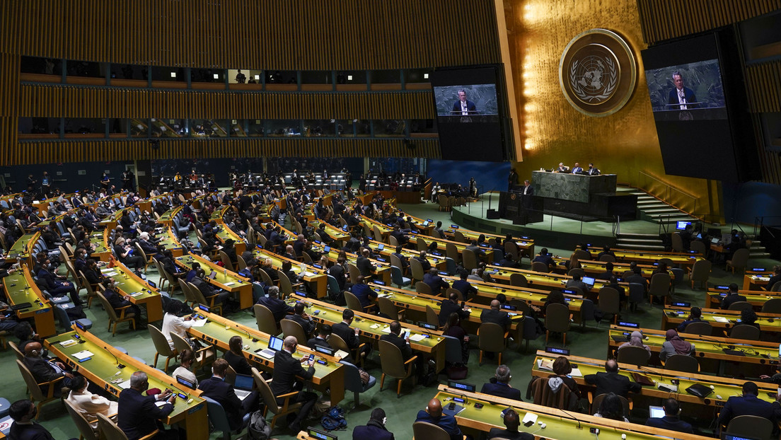 La Asamblea General de la ONU demanda la retirada inmediata de las fuerzas armadas rusas de Ucrania