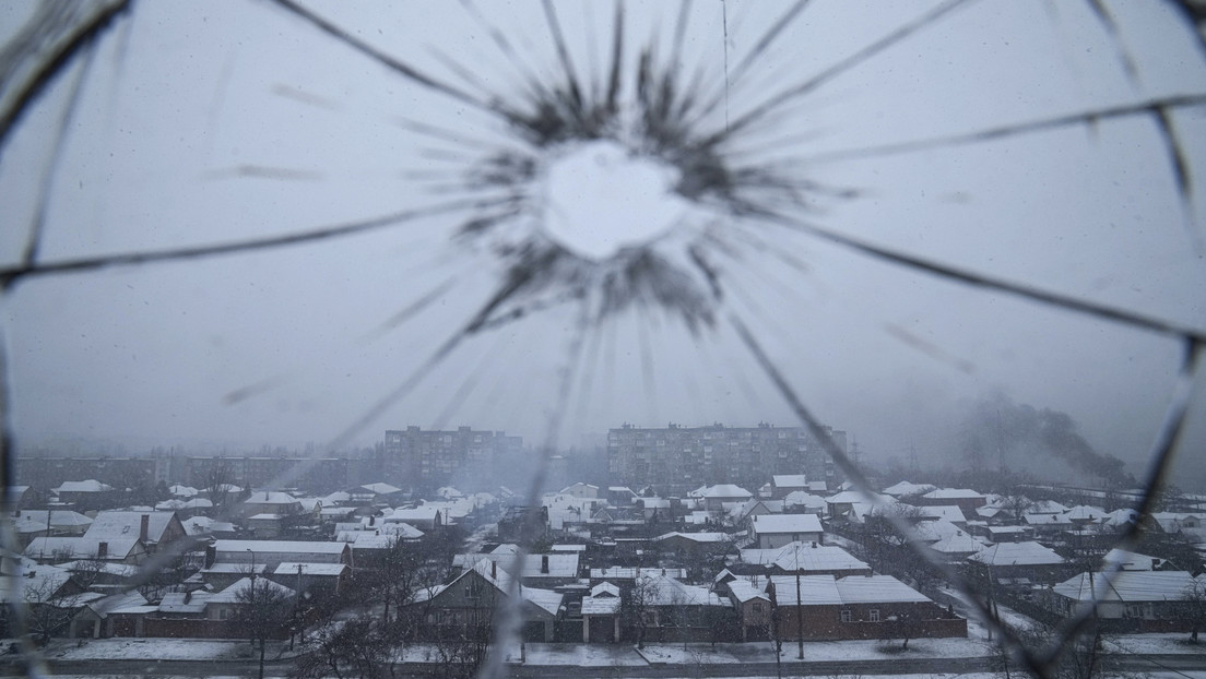 La misión de la OSCE abandona Ucrania tras el bombardeo de una de sus oficinas en Mariúpol
