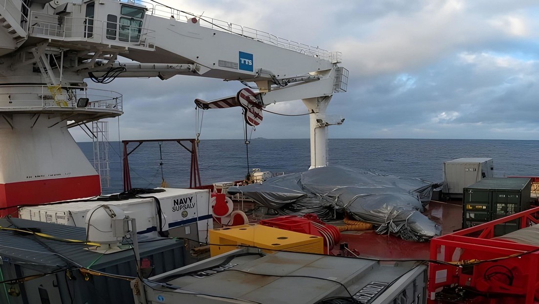 EE.UU. rescata los restos de su caza furtivo hundido en el mar de la China Meridional gracias a un barco chino