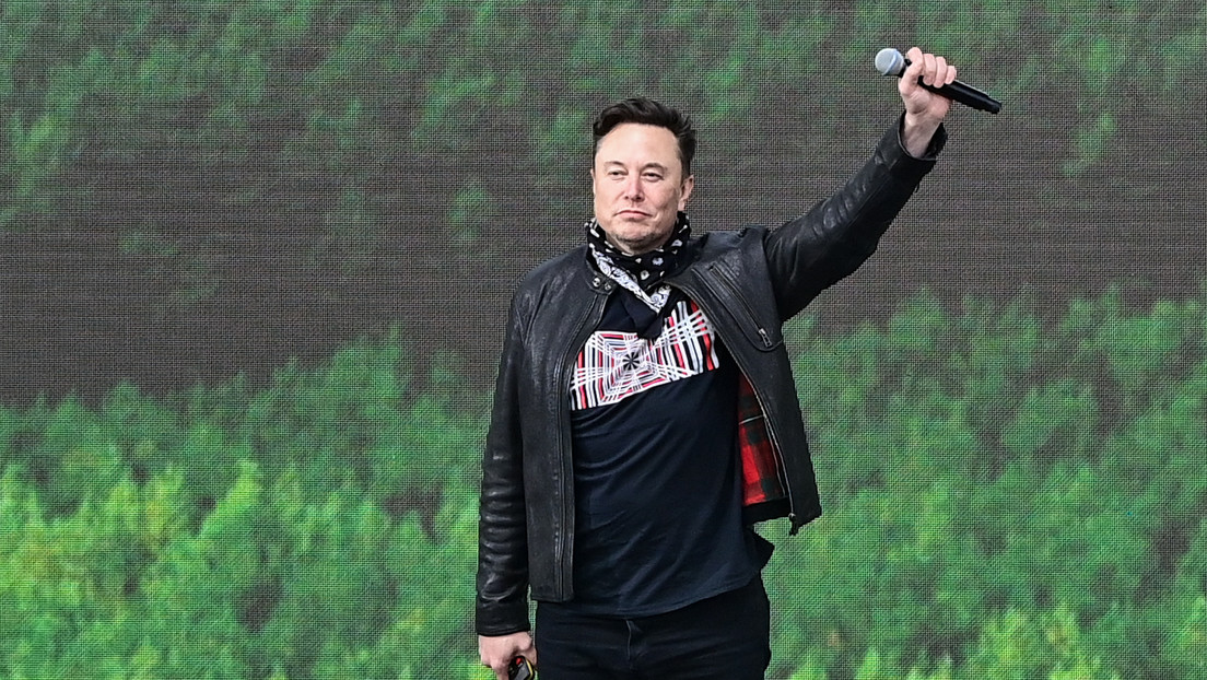 Filtran que Tesla pagará hasta 3 meses de sueldo a los empleados ucranianos que sean llamados para luchar durante la operación militar de Rusia