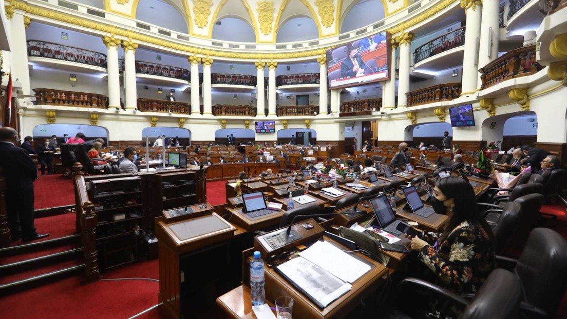El Congreso de Perú admite a debate una nueva moción de vacancia contra Pedro Castillo por "incapacidad moral"