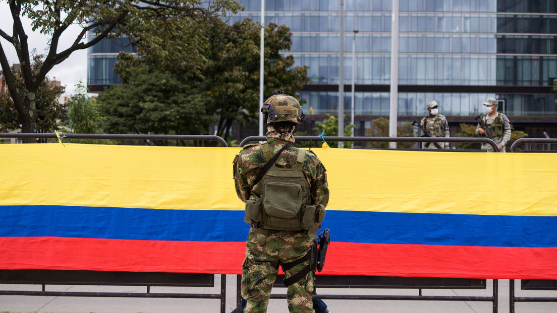2 militares muertos en atentados con explosivos durante la jornada electoral en Colombia
