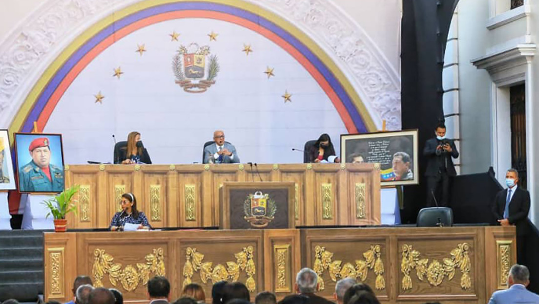 El Parlamento venezolano inicia "una ofensiva de trabajo" con todos los sectores en busca del "reformateo" del diálogo nacional
