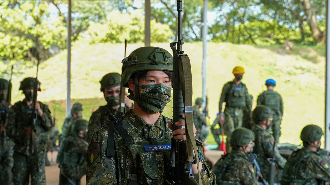 Taiwán realiza ejercicios militares frente a la costa china después de elevar el nivel de alerta tras la crisis en Ucrania