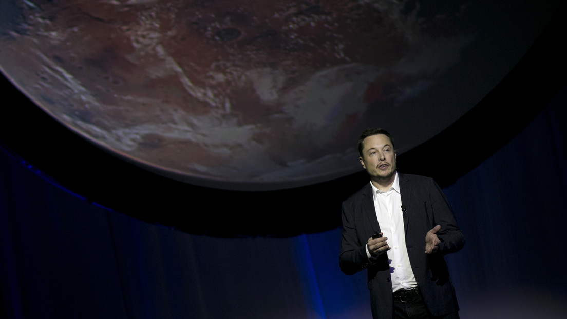 Elon Musk predice una nueva fecha para el primer aterrizaje tripulado en Marte