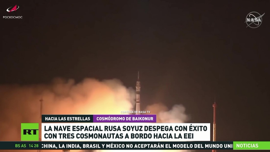 La Nave Espacial Rusa Soyuz Despega Con éxito Llevando Tres Cosmonautas A Bordo Hacia La Eei Rt