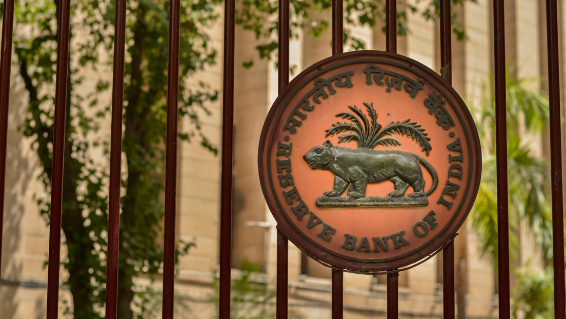 Rusia y la India desarrollan una base normativa para el comercio y la banca en las monedas nacionales