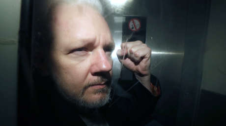 Reino Unido le niega a Julian Assange el permiso de apelar contra su extradición a EE.UU.