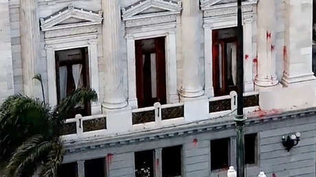 Detienen a un sospechoso por los incidentes en el Congreso argentino durante el debate por el acuerdo con el FMI