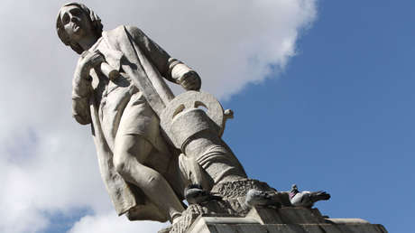 Estatua de Cristóbal Colón en La Paz