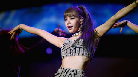 Estrella del K-Pop es la nueva cara del whisky Chivas Regal, aunque en su país natal todo fan podría pagar un año de cárcel por difundir el anuncio