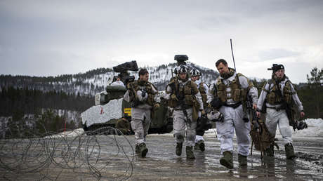VIDEO: Tropas de la OTAN entrenan bajo condiciones árticas en el norte de Noruega