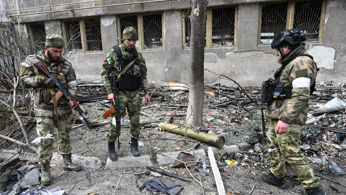 Encuentran nuevas evidencias del uso de infraestructura civil por el Ejército ucraniano a medida que los combatientes deponen las armas en Mariúpol